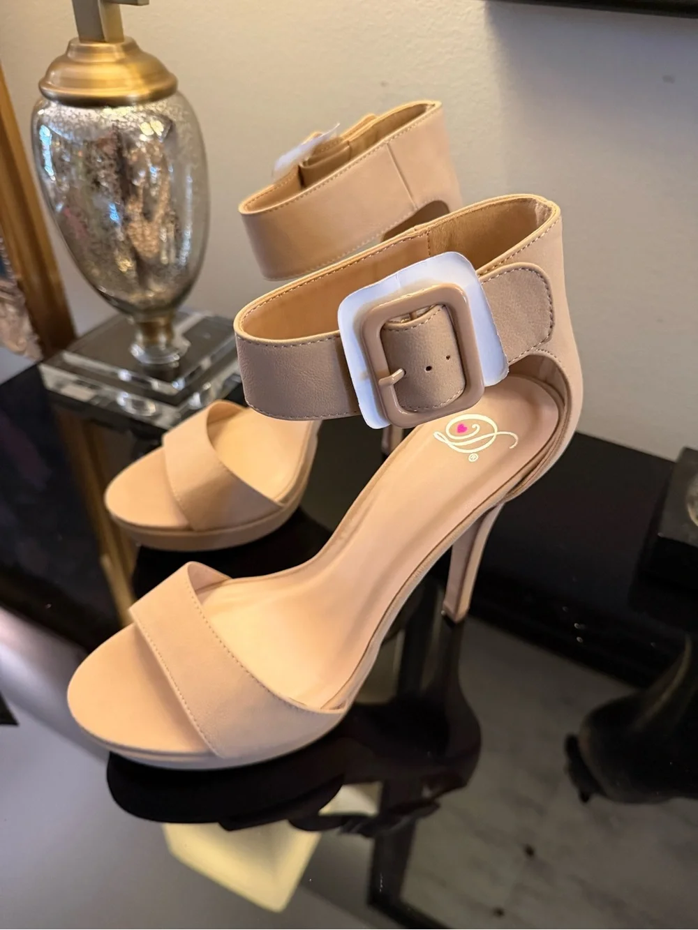 Delicious NWOT Nude Ankle-Strap Stiletto Heels